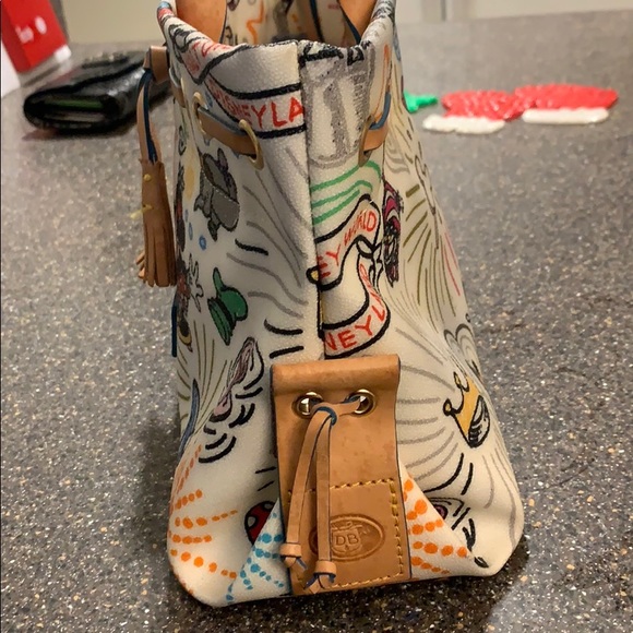 Disney Dooney & Bourke - Picture 7 of 8